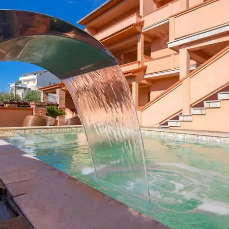 Luxury Pool 1 By Guide * Kampor